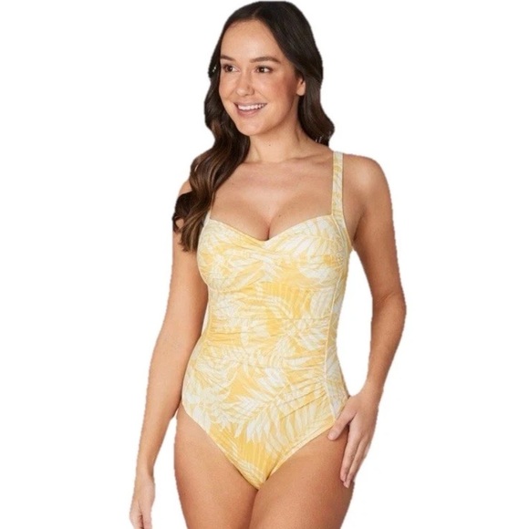 NWT Nip Tuck Women’s 1 Piece Swimsuit Size 8 Venetian Palms Bathing Suit Yellow - Picture 1 of 9